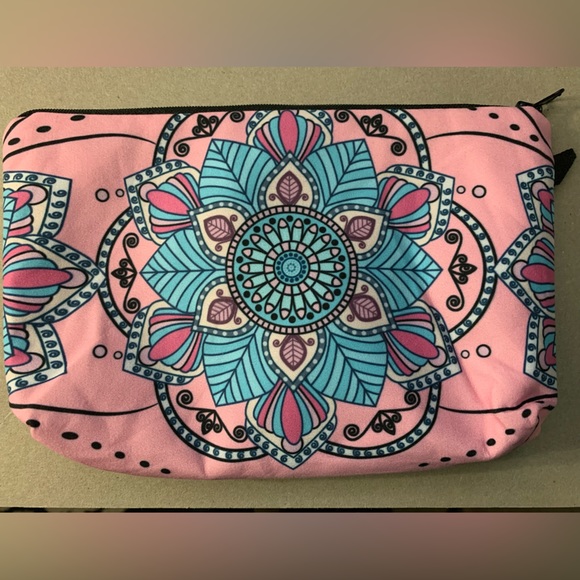 4 Cosmetic Makeup Zipper Pouch Bags Brand New - Picture 4 of 11